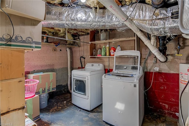 1401 Bretton St, Winston-Salem, NC 27105 - laundry area featuring washer and dryer and gas water heater