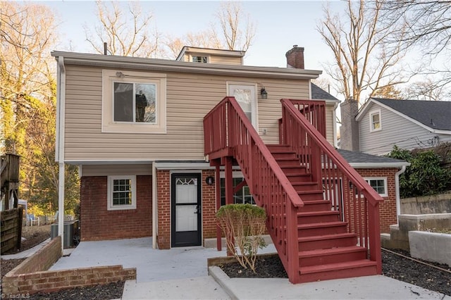 view of front of home featuring central AC