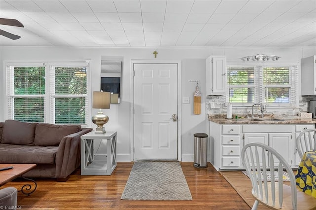209 Brewer Cir, East Bend, NC 27018 - living area with wood finished floors and a ceiling fan
