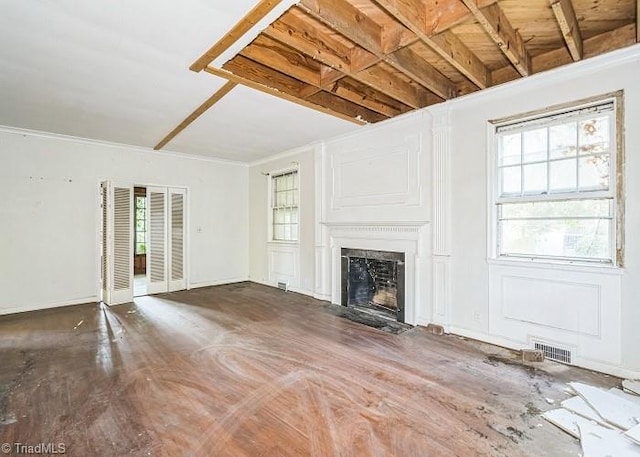 view of unfurnished living room