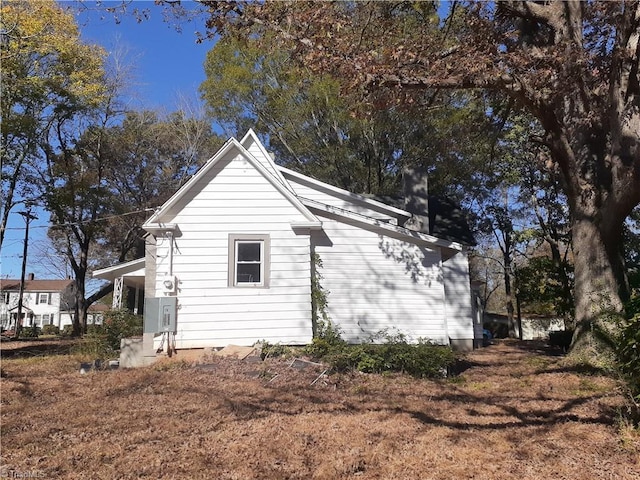 view of side of property