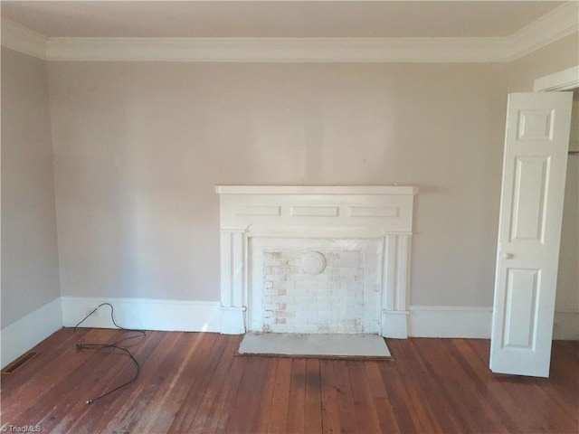 interior details featuring hardwood / wood-style flooring and ornamental molding