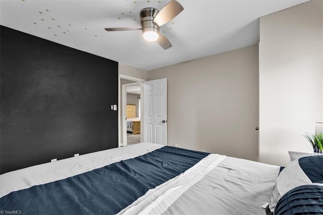 bedroom with a ceiling fan