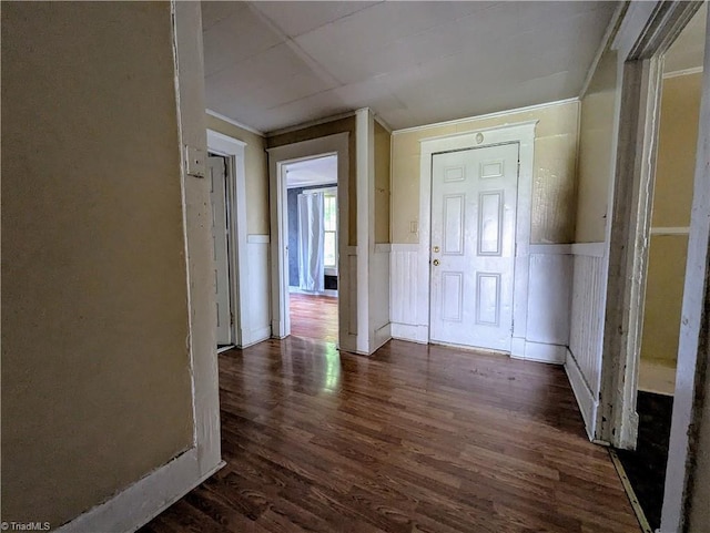 423 Tate St, High Point, NC 27260 - interior space with wood finished floors and wainscoting