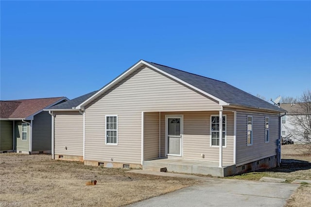 view of front of property