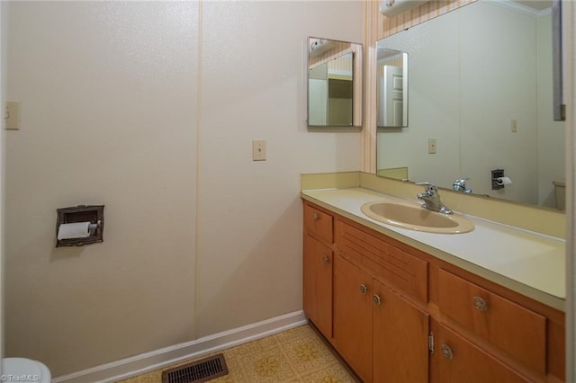 bathroom with vanity