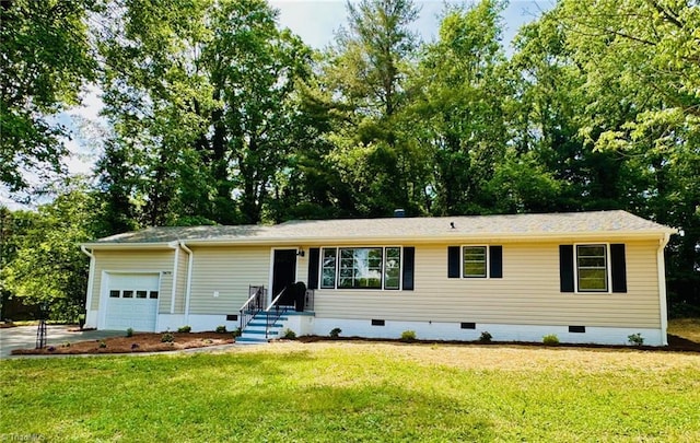 5670 Plantation Dr, Winston-Salem, NC 27105 - ranch-style home with crawl space, an attached garage, a front yard, and concrete driveway