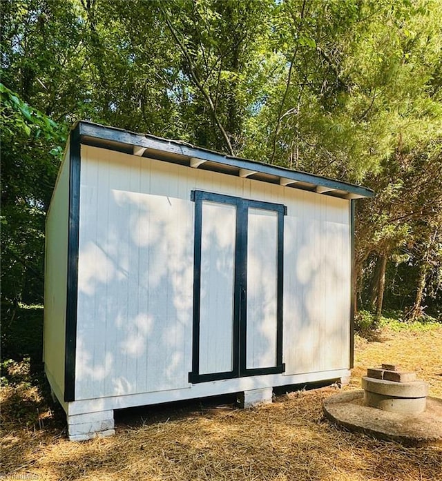 5670 Plantation Dr, Winston-Salem, NC 27105 - view of shed