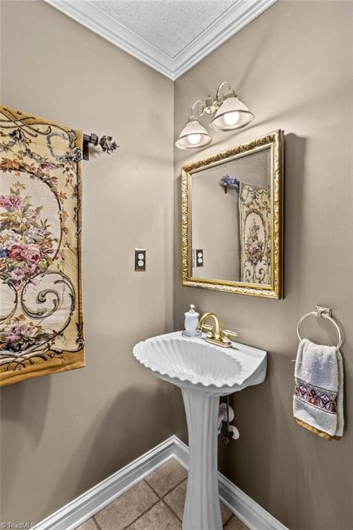 422 Wildwood Dr, Salisbury, NC 28146 - bathroom featuring tile patterned floors, baseboards, and crown molding