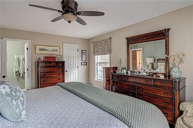 bedroom featuring ceiling fan