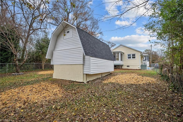 view of property exterior