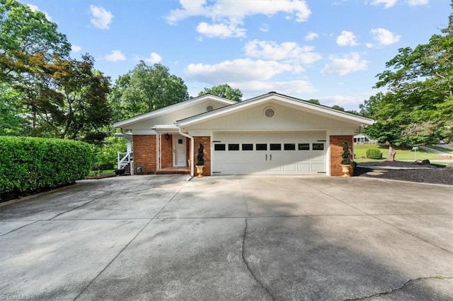 915 Croyden St, High Point, NC 27262