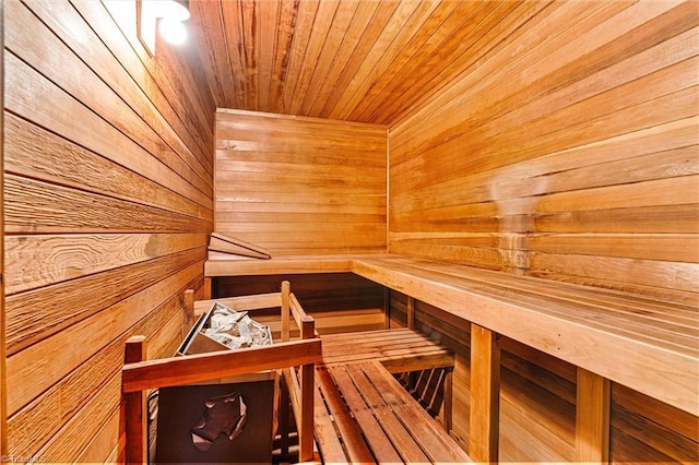 view of sauna / steam room
