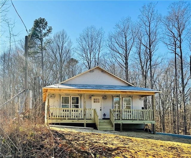 view of front of property with covered porch