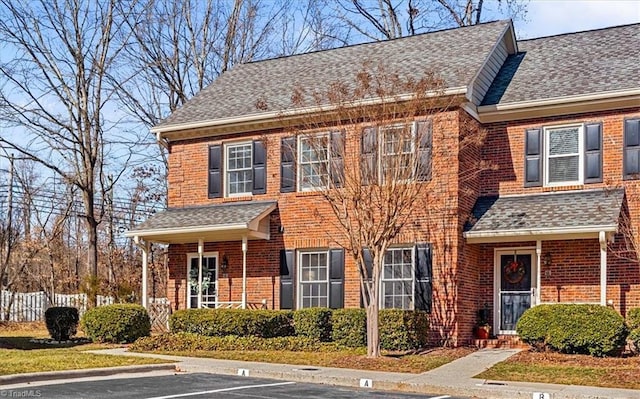 view of front of house