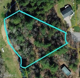 Listing photo 2 for LOT10 Linda Carol Ave, Wilkesboro NC 28697