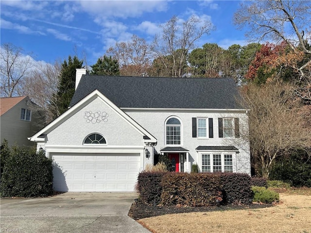 view of front facade featuring a garage