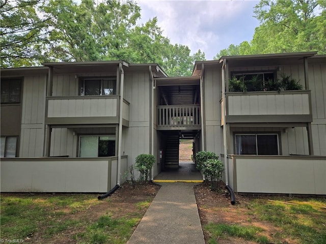 2205 Sunderland Rd Unit 107D, Winston-Salem, NC 27103 - view of property featuring stairs