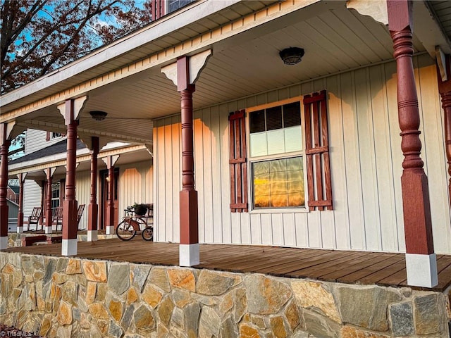 exterior space featuring covered porch