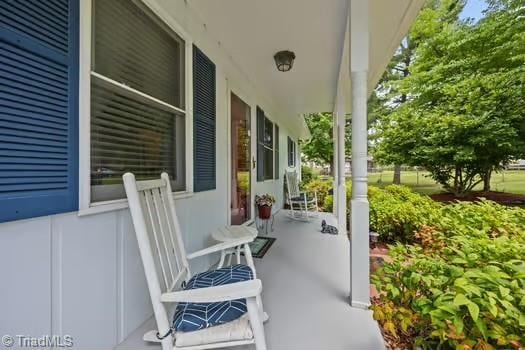 1630 Ploughboy Ln, Winston-Salem, NC 27103 - view of porch