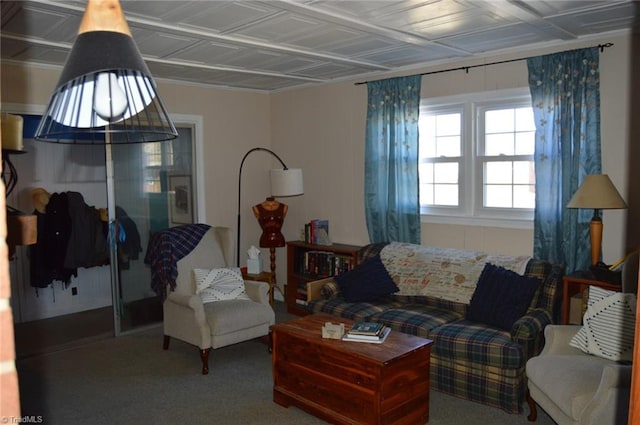 living room with carpet floors