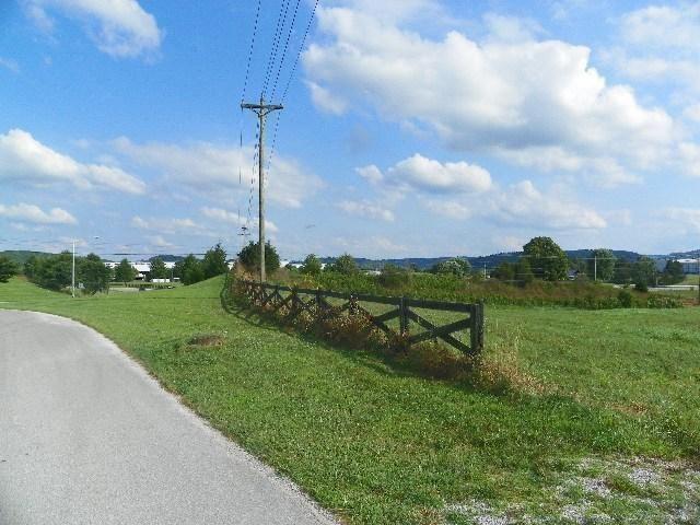 Listing photo 2 for 2009 Coin Rd, Somerset KY 42503