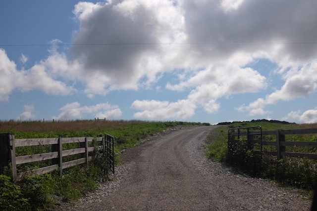 65 Dove Ln, East Bernstadt, KY 40729