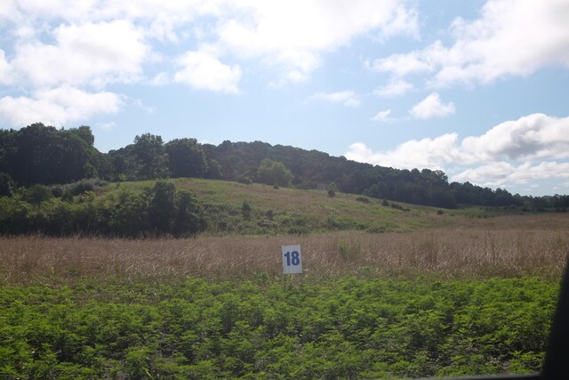 65 Dove Ln, East Bernstadt, KY 40729