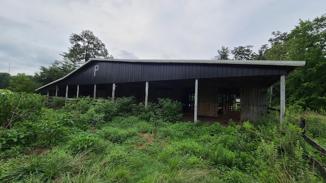 view of shed / structure