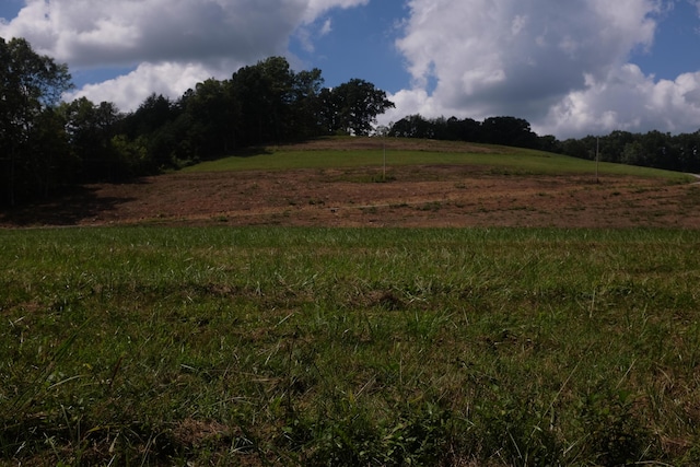 Listing photo 3 for 1928 Money Rd, East Bernstadt KY 40729