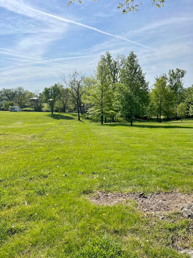 Listing photo 3 for LOTS28-35 Beaumont Inn Dr, Harrodsburg KY 40330