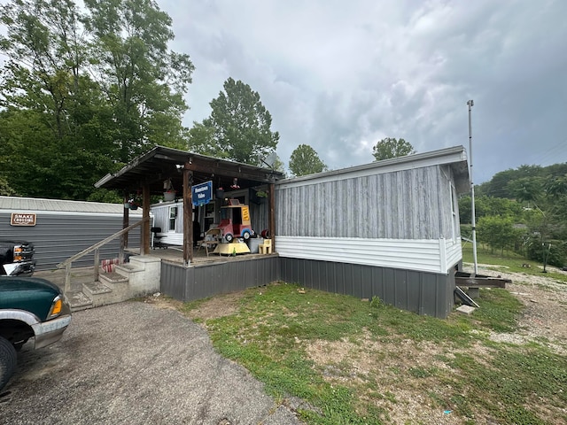 77 Elm St, Beattyville, KY 41311 - view of home's exterior