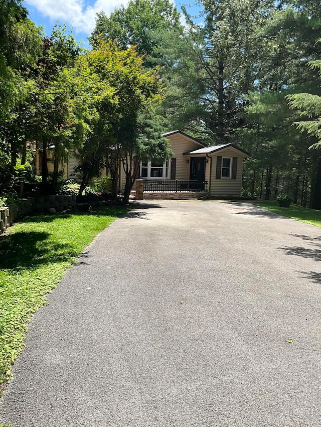 view of front of home