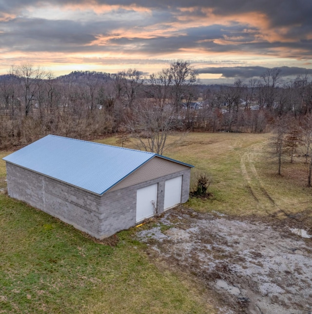 view of aerial view at dusk