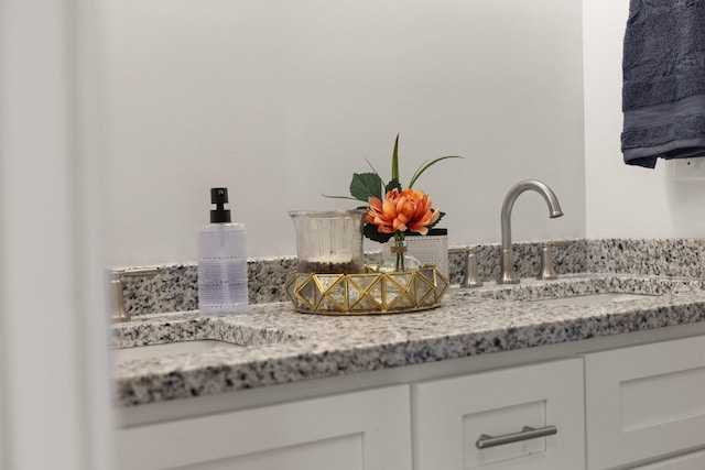 room details featuring sink