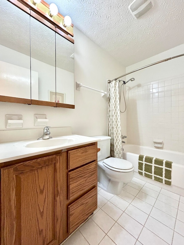 46-1 Woodson Bend Resort, Bronston, KY 42518 - full bathroom featuring tile patterned flooring, visible vents, toilet, and shower / bath combo