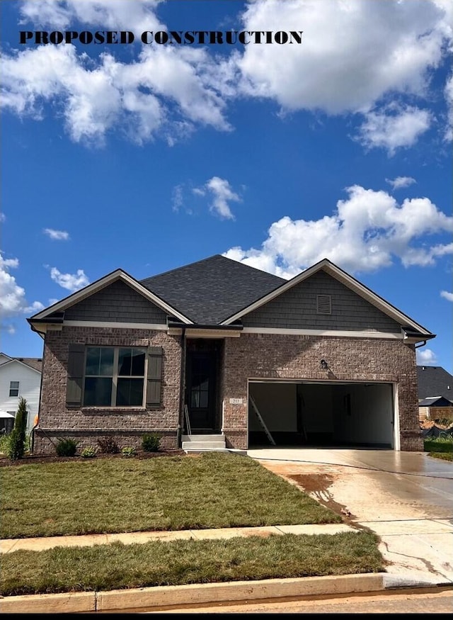 view of front facade with a front lawn