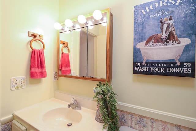 bathroom with vanity