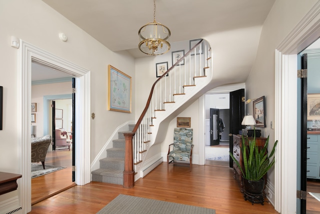511 Boone Ave, Winchester, KY 40391 - interior space featuring light hardwood / wood-style flooring and a notable chandelier