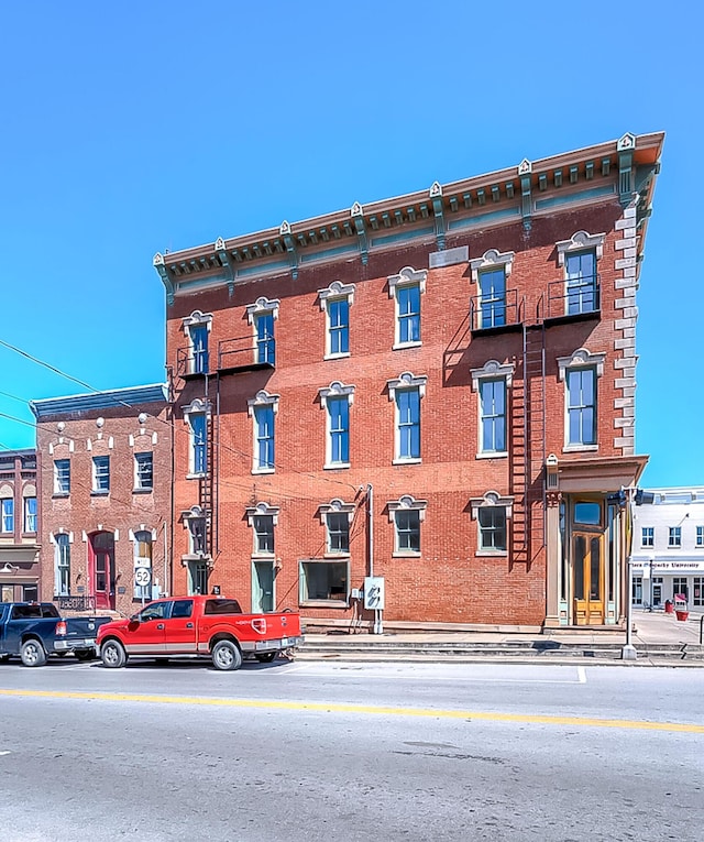 view of building exterior