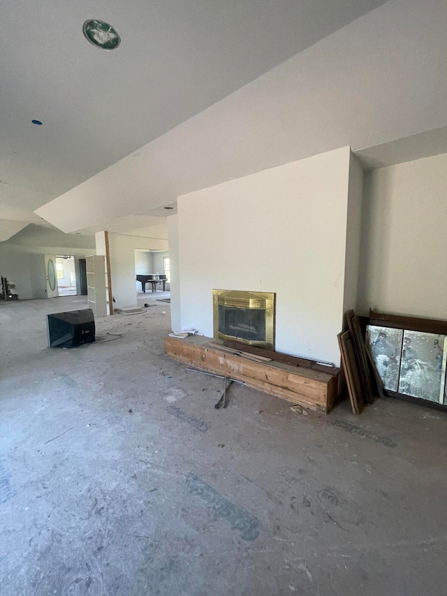 view of unfurnished living room