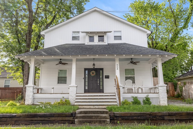 view of front of property with ceiling fan and covered porch