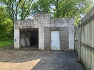 view of shed / structure