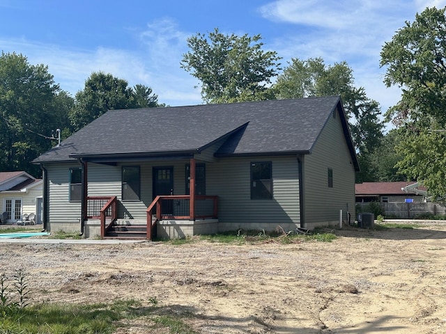 view of front facade featuring covered porch