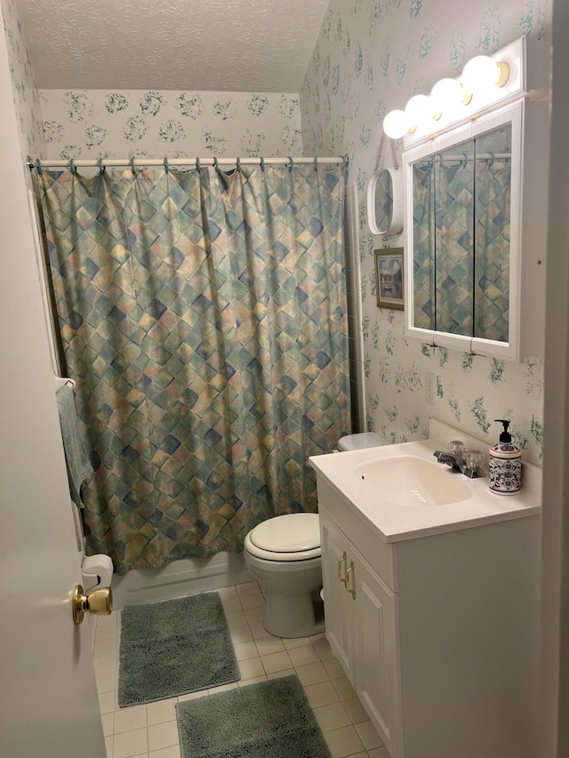 full bathroom featuring shower / bathtub combination with curtain, tile patterned flooring, a textured ceiling, toilet, and vanity