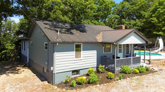 bungalow with a porch