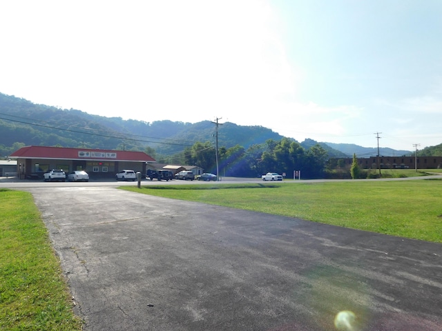 view of street featuring a mountain view