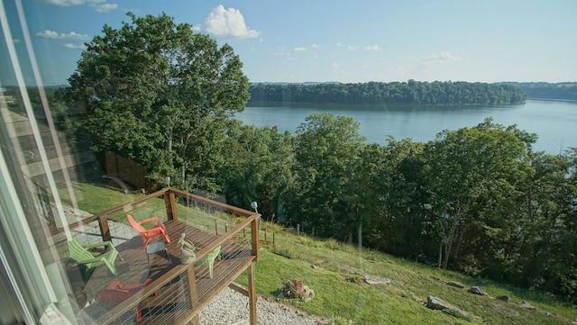 view of water feature