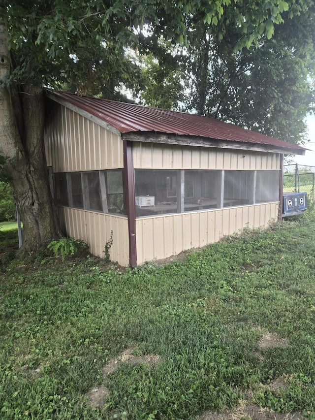 view of outdoor structure