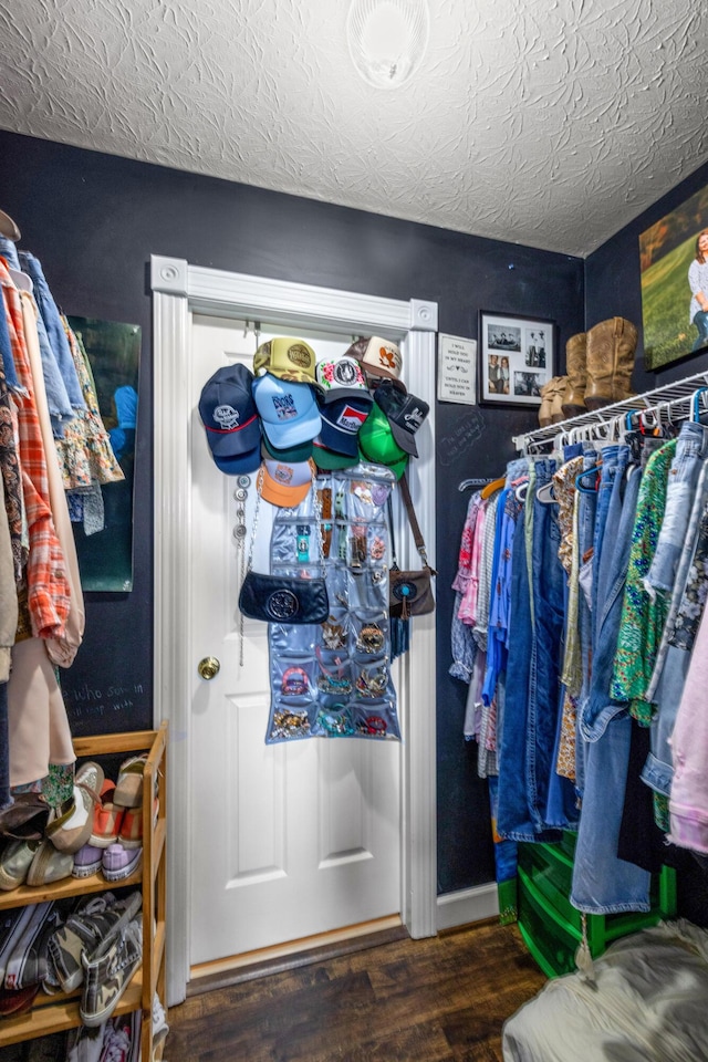 983 Short Town Rd, Liberty, KY 42539 - spacious closet featuring wood finished floors
